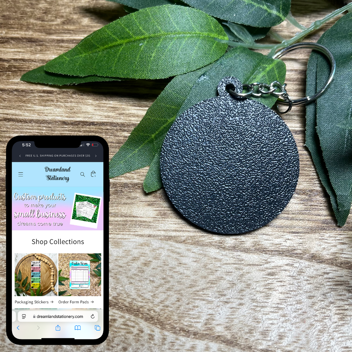 Plain Black Smart Keychain – Dreamland Stationery